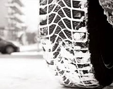 スタッドレスタイヤ